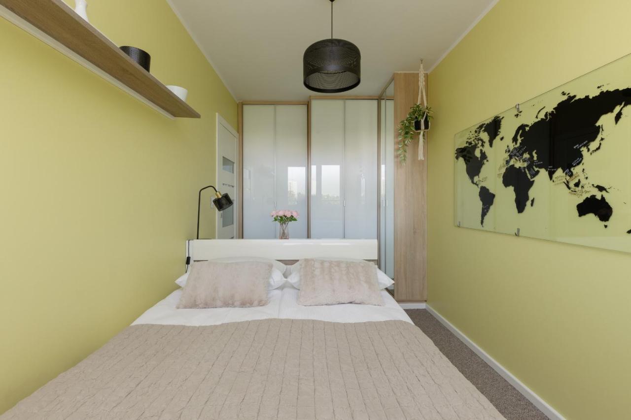 Metro Wilanowska Apartment With Parking By Noclegi Renters Warschau Buitenkant foto